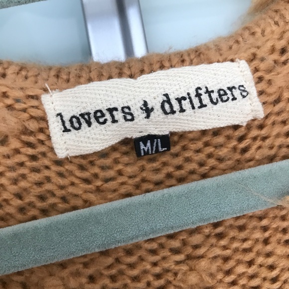 Foxy Galore Shag Sweater - Picture 3 of 5